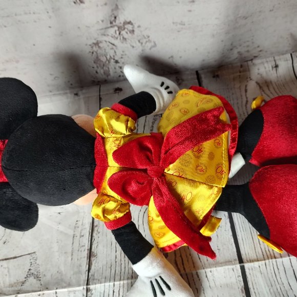 Minnie Mouse Disney World Disneyland 40th Anniversary Plush Special Edition 13” - Picture 5 of 7